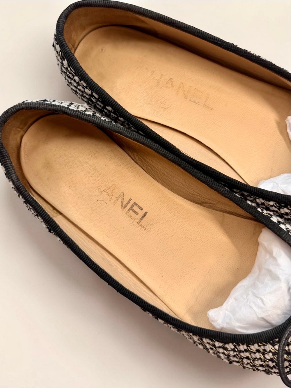 Chanel Tweed Ballet Flats Black/Cream Shoes EU 36.5 - Picture 6 of 11